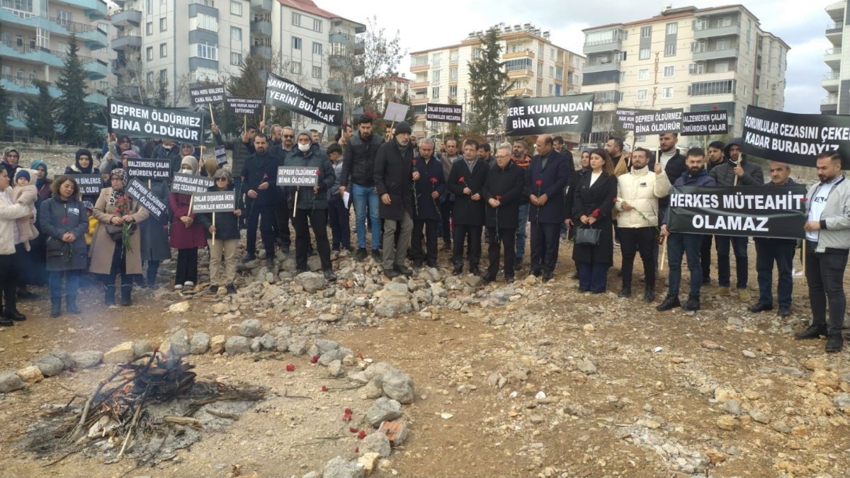Müteahhidin serbest kalmasına tepki: 80 kişinin ölümü hala adalet bekliyor
