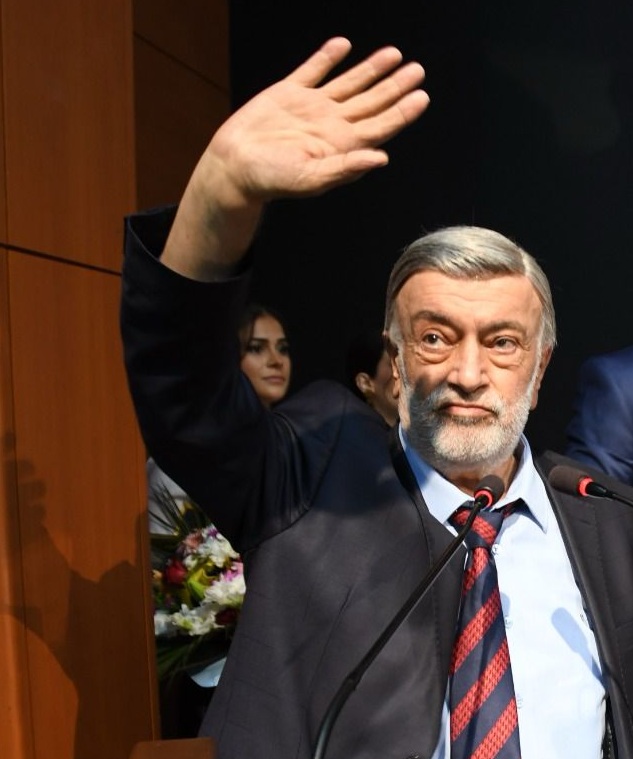 Türk Halk Müziği’nin Efsane Sesi Kahtalı Mıçe Hayata Veda Etti