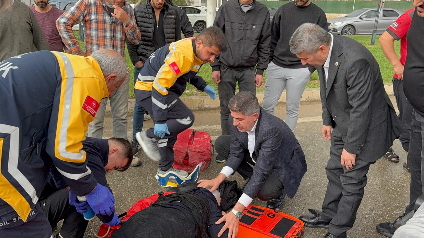 Milletvekili Şan, Kazaya Müdahale Etti