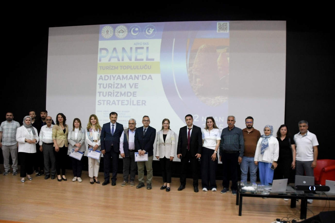 Adıyaman Üniversitesinde “Adıyaman’da Turizm ve Turizmde Stratejiler” Paneli Düzenlendi
