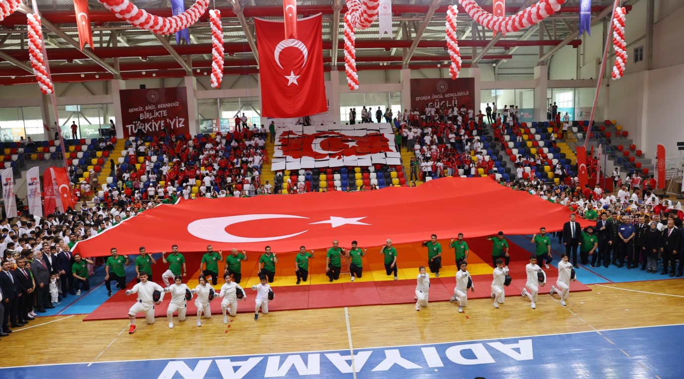 Adıyaman'da 19 Mayıs Coşkuyla Kutlandı