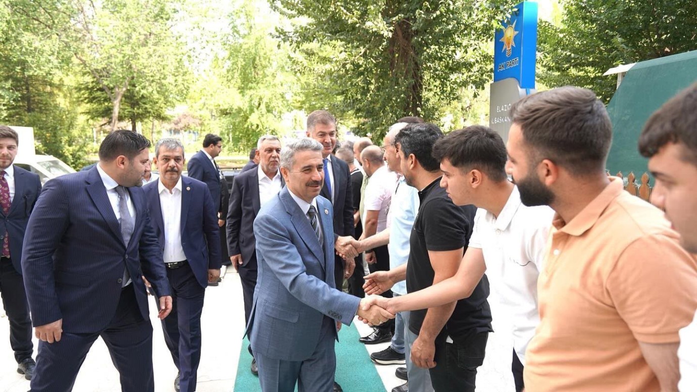 Mustafa Alkayış: “Teşkilatlarımızla sahada daha güçlü bir bağ kuruyoruz”
