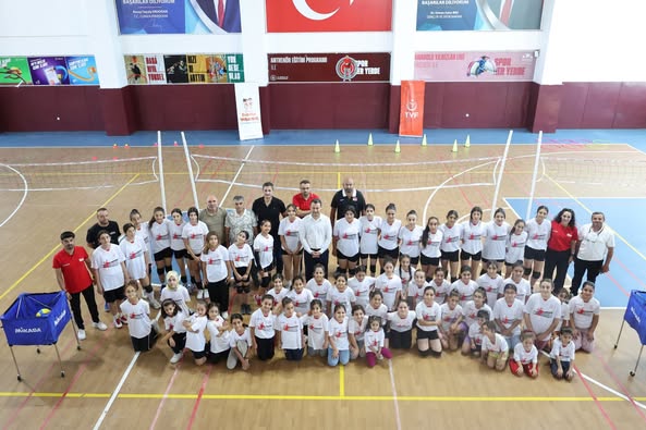 Fabrika Voleybol Adıyaman’da Açıldı 