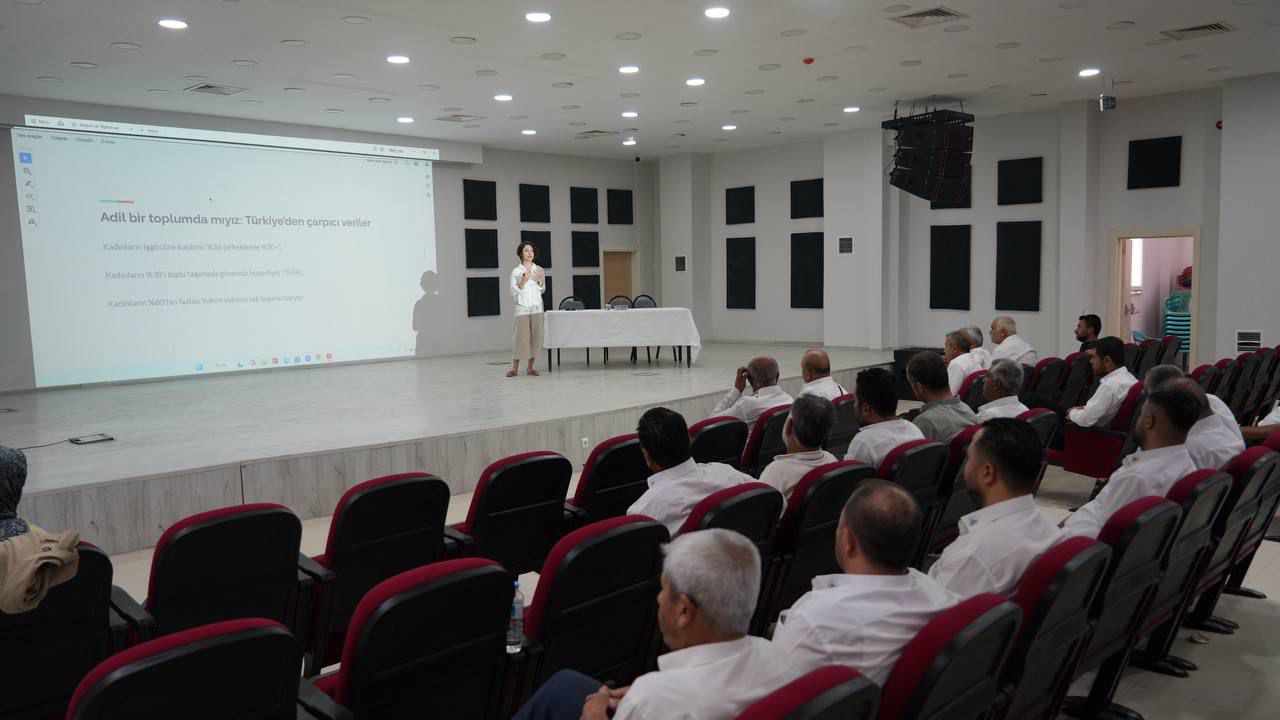 Ulaşım Hizmetleri Personeline “Toplumsal Cinsiyete Duyarlı İletişim Eğitimi”