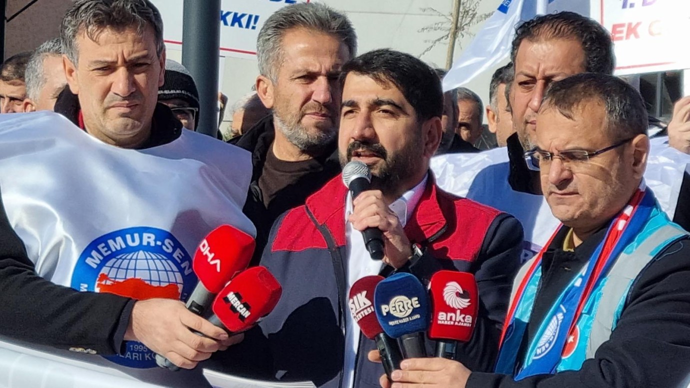 Nitelikli Eğitim İçin Sorunlar Çözülmelidir!