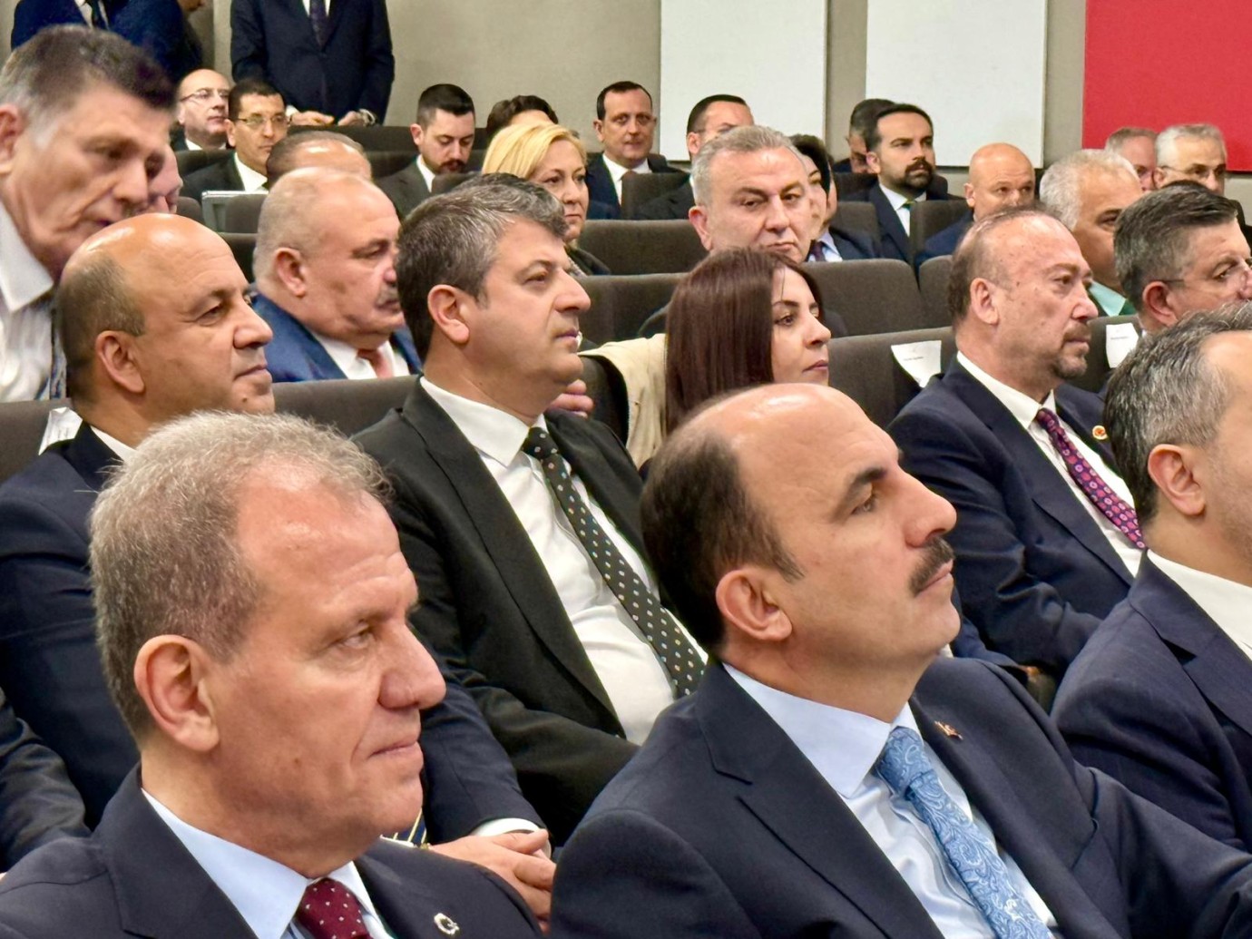Başkan Tutdere’den İller Bankası’na kritik uyarı: “Belediyeler çöp toplayamaz hale gelecek”