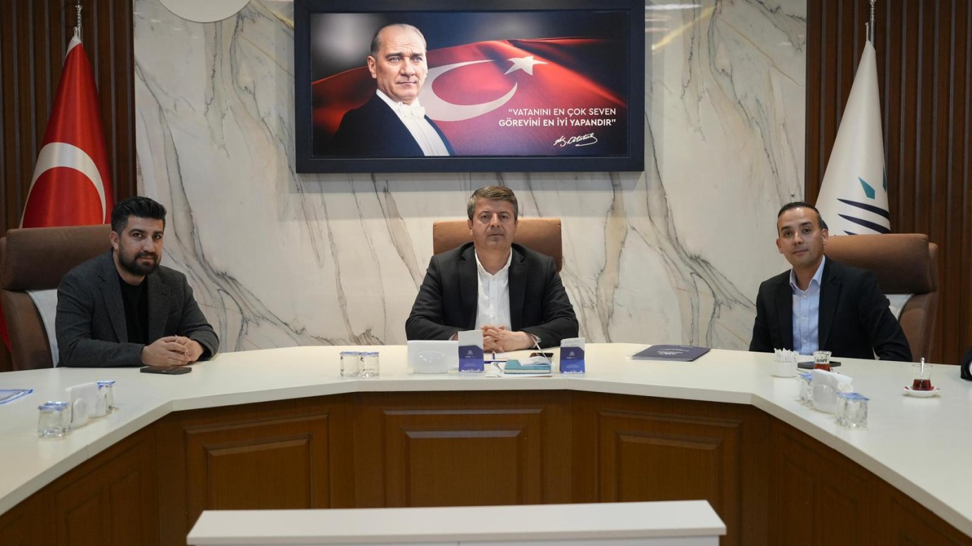 Başkan Tutdere’den gençlere müjde: Kamusal alanlarda ücretsiz internet dönemi başlıyor