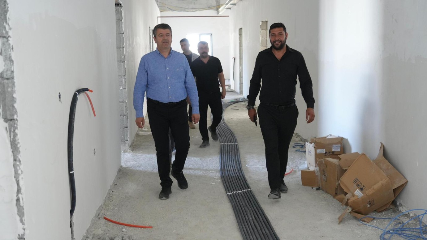 Adıyaman Belediyesi yeni hizmet binasına taşınmaya gün sayıyor