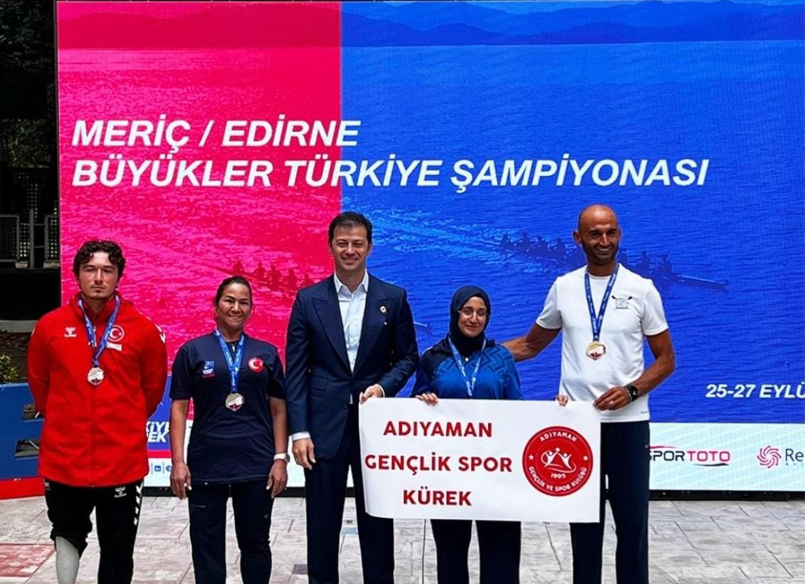 Enkazdan Zirveye