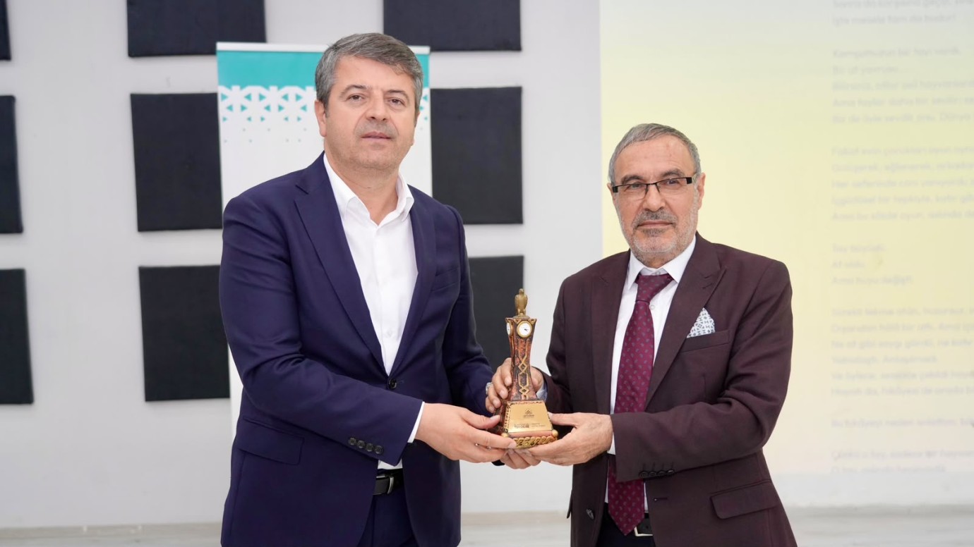 Adıyaman Belediyesi’nden “Adalet, Aile ve Ahlaki Değerler” Konferansı
