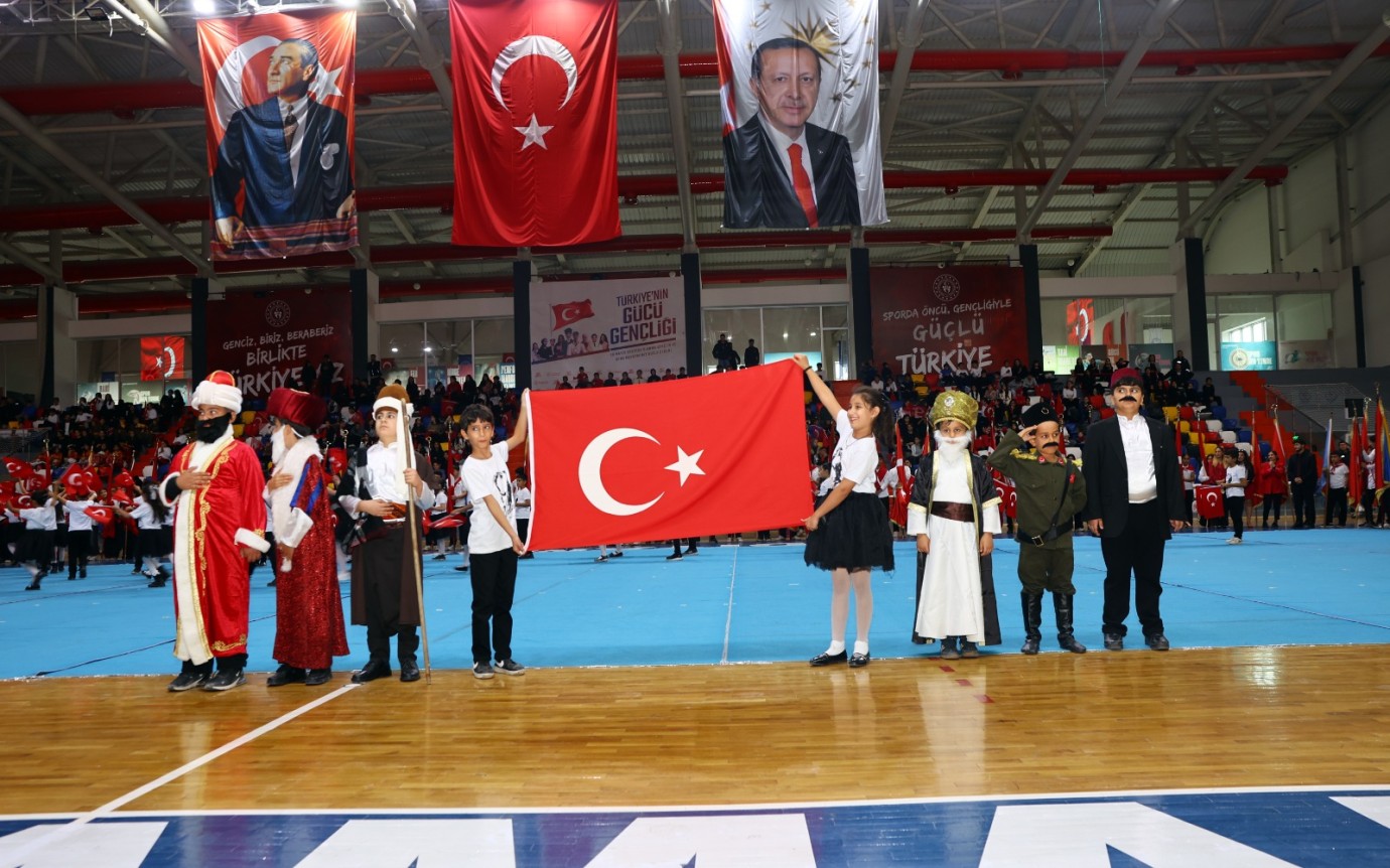 BAĞIMSIZLIĞIMIZIN SİMGESİ CUMHURİYETİMİZ 103 YAŞINDA