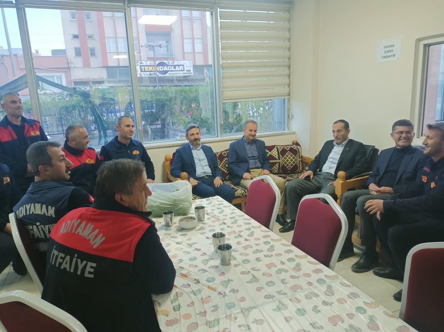 Milletvekili ve Belediye Başkanı Kılınç, İtfaiyecilerle İftarda Buluştu