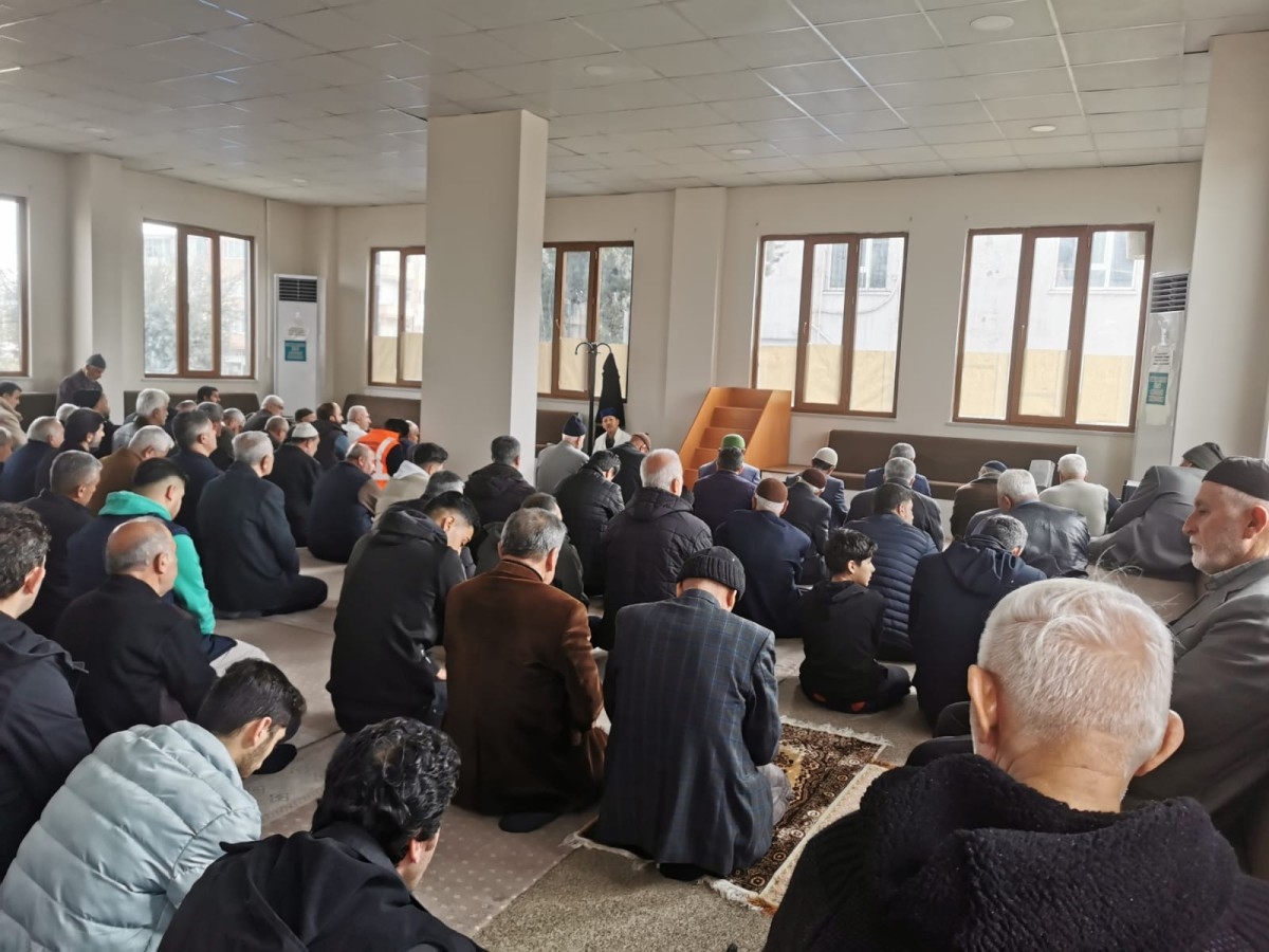 Başkan Taş: Cemaatimiz var,  imamız yok
