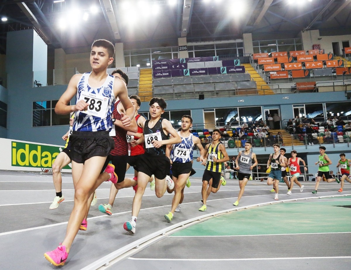 Atletizmde Adıyaman şampiyonluğu bırakmıyor