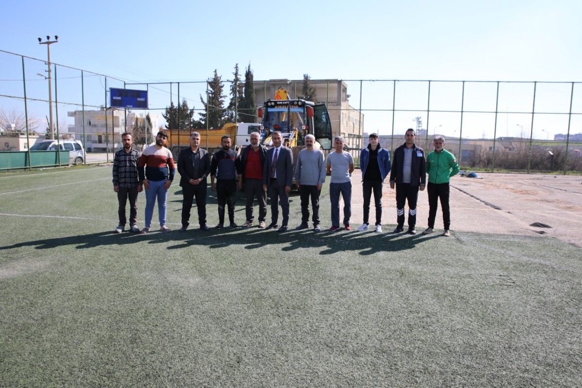 Sümerevler Futbol Sahası bakım ve yenileme çalışmaları başladı