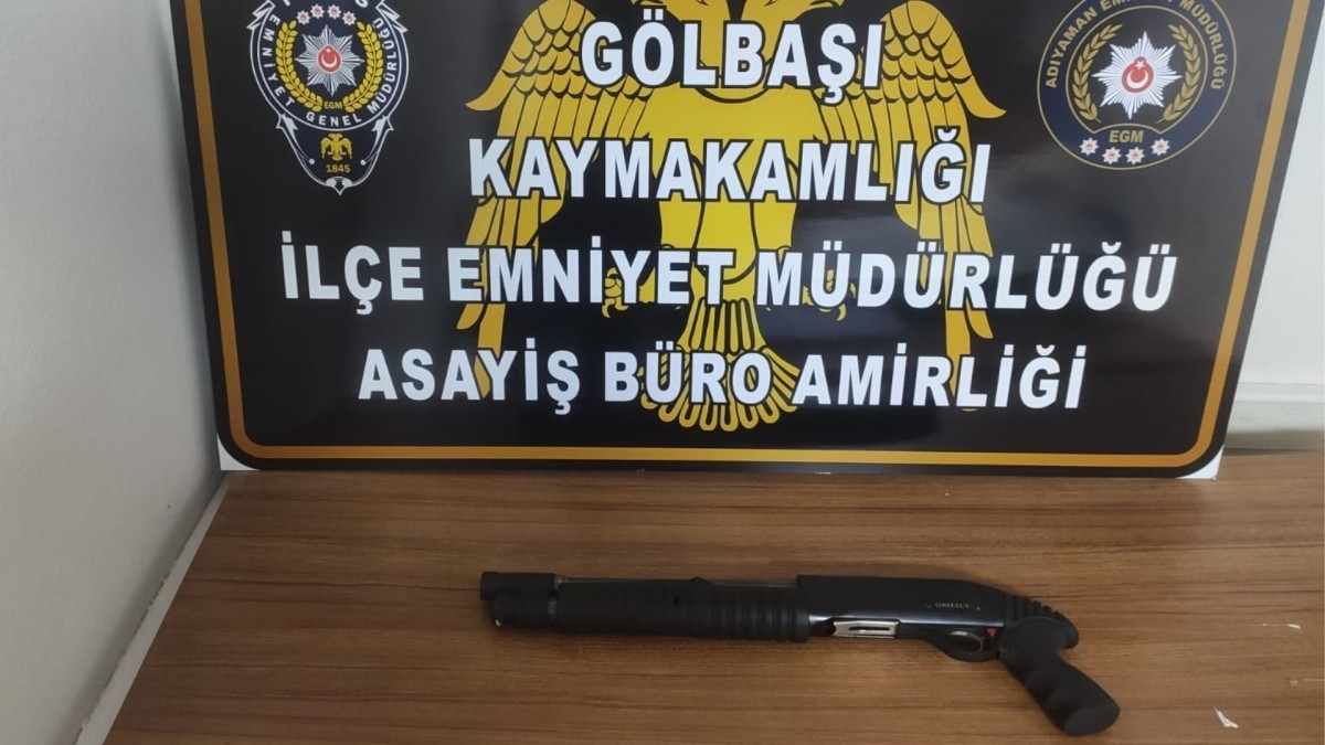 Adıyaman'da durdurulan araçta pompalı tüfek bulundu