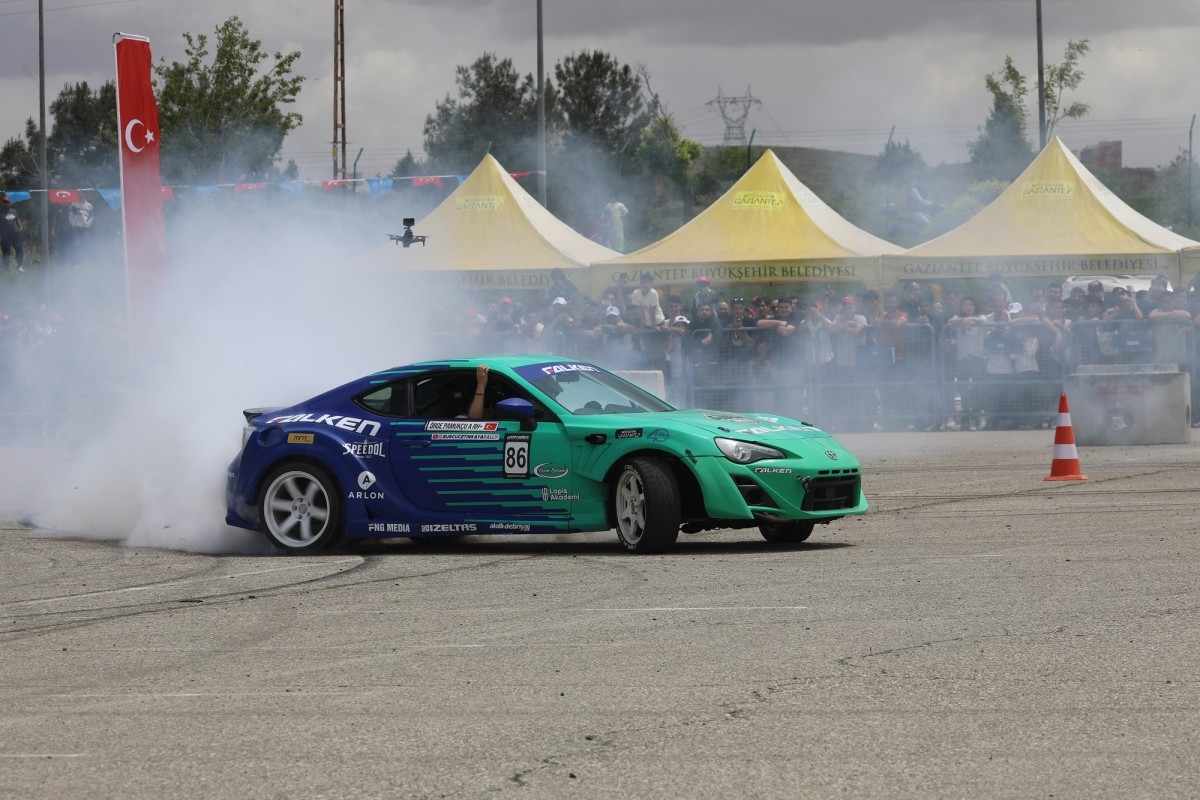 Gaziantep Auto-Drift Fest muhteşem gösterilere sahne oldu