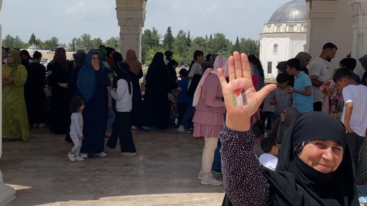 Filistin yararına düzenlenen kermes yoğun ilgi gördü  - Videolu Haber
