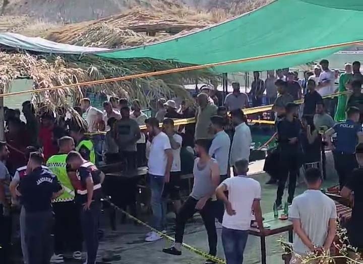 Atatürk Baraj Göleti'ne düşen çocuk hayatını kaybetti  - Videolu Haber