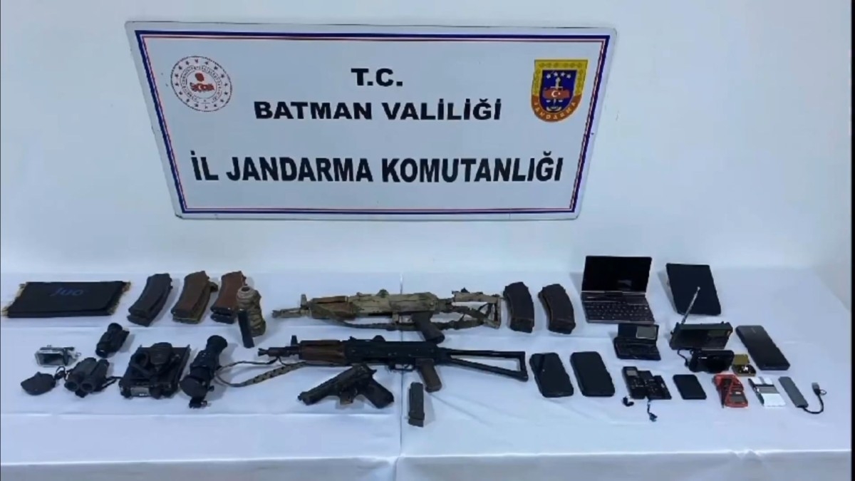 1'i kırmızı kategoride aranan 2 terörist etkisiz hale getirildi  - Videolu Haber