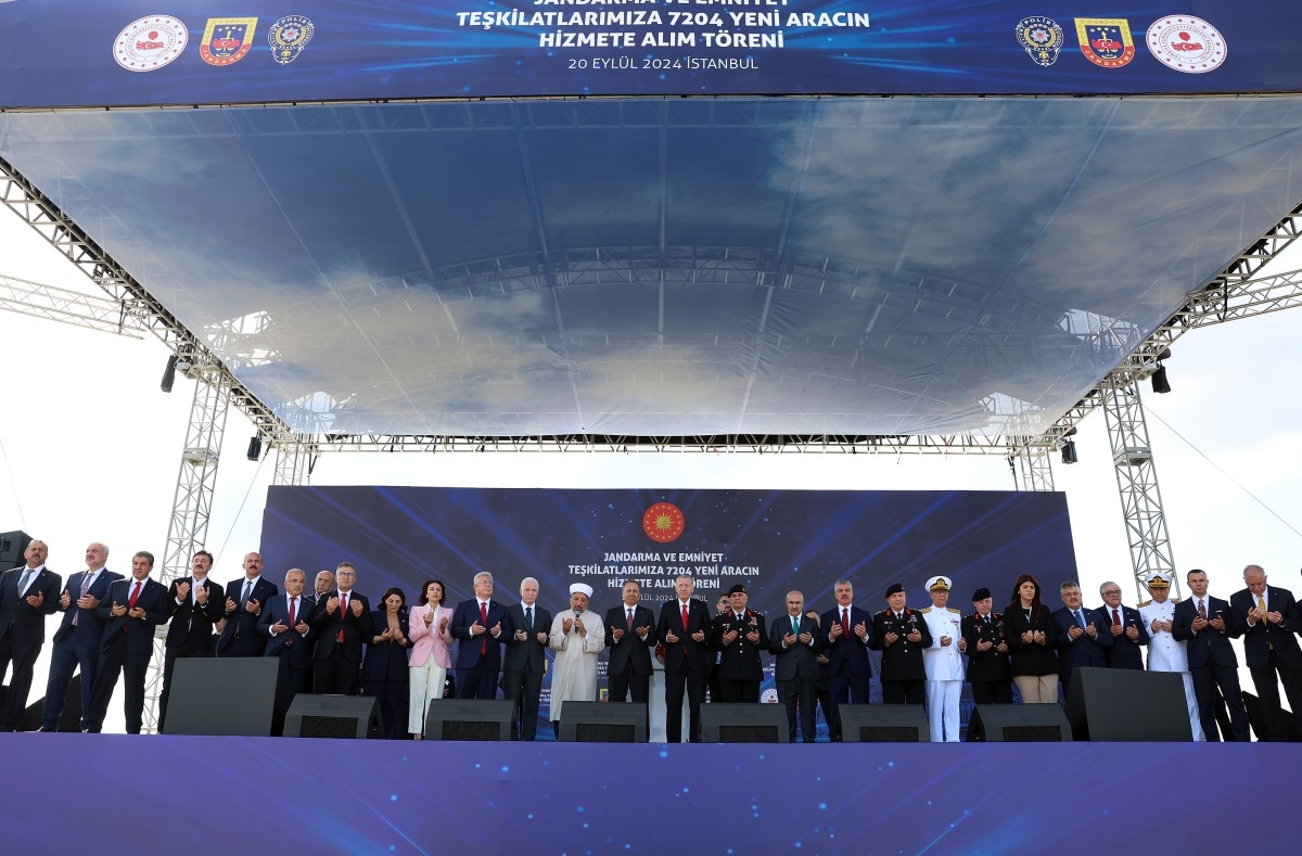 Erdoğan'dan savunma sanayi mesajı: Lübnan'ı örnek gösterdi