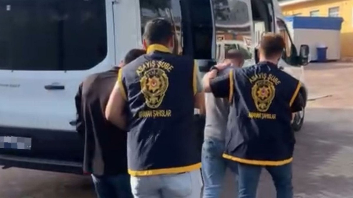 Adıyaman Emniyeti'nden suçla mücadelede büyük operasyon 44 aranan şahıs yakalandı