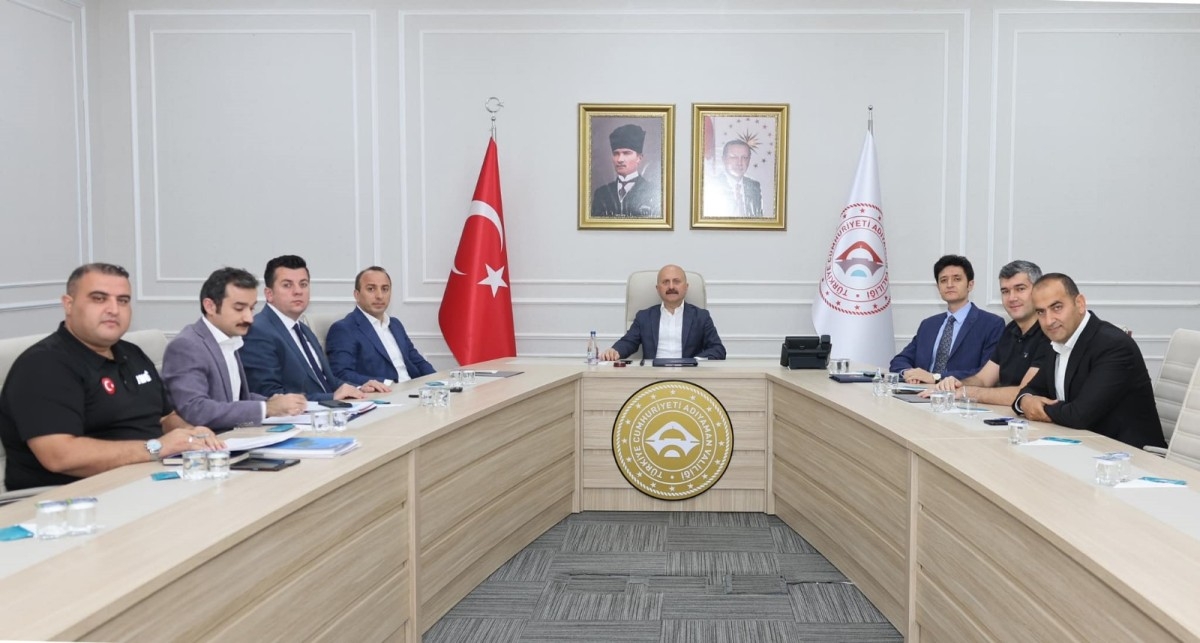 Vali Yardımcıları haftalık değerlendirme toplantısı yapıldı