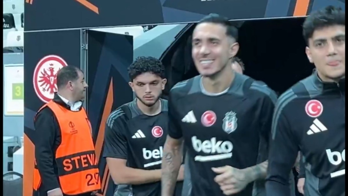Beşiktaş, UEFA Avrupa Ligi'nde Eintracht Frankfurt'a evinde 3-1 mağlup oldu