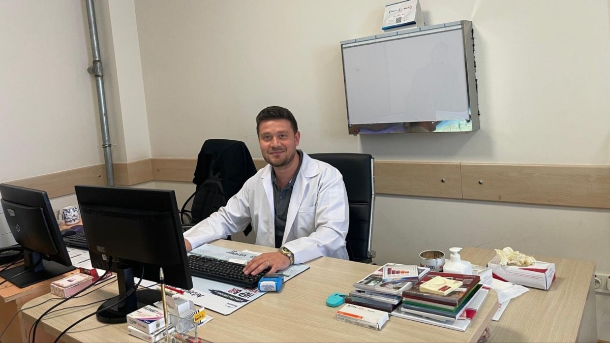 Dr. Ertan Uğur Gölbaşı, Besni Devlet Hastanesi'nde göreve başladı