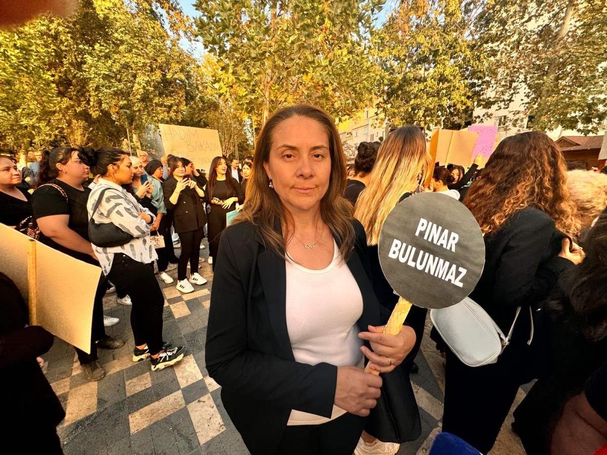 Av. Songül Varki Yıldırım: 'Kadın cinayetleri siyasi iktidarın eseri'  - Videolu Haber