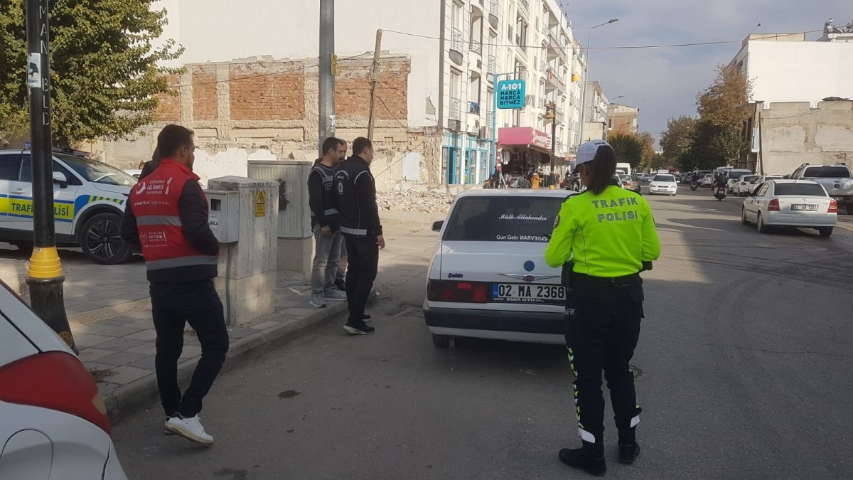 Adıyaman’da göçmen kaçakçılığına karşı geniş çaplı denetim
