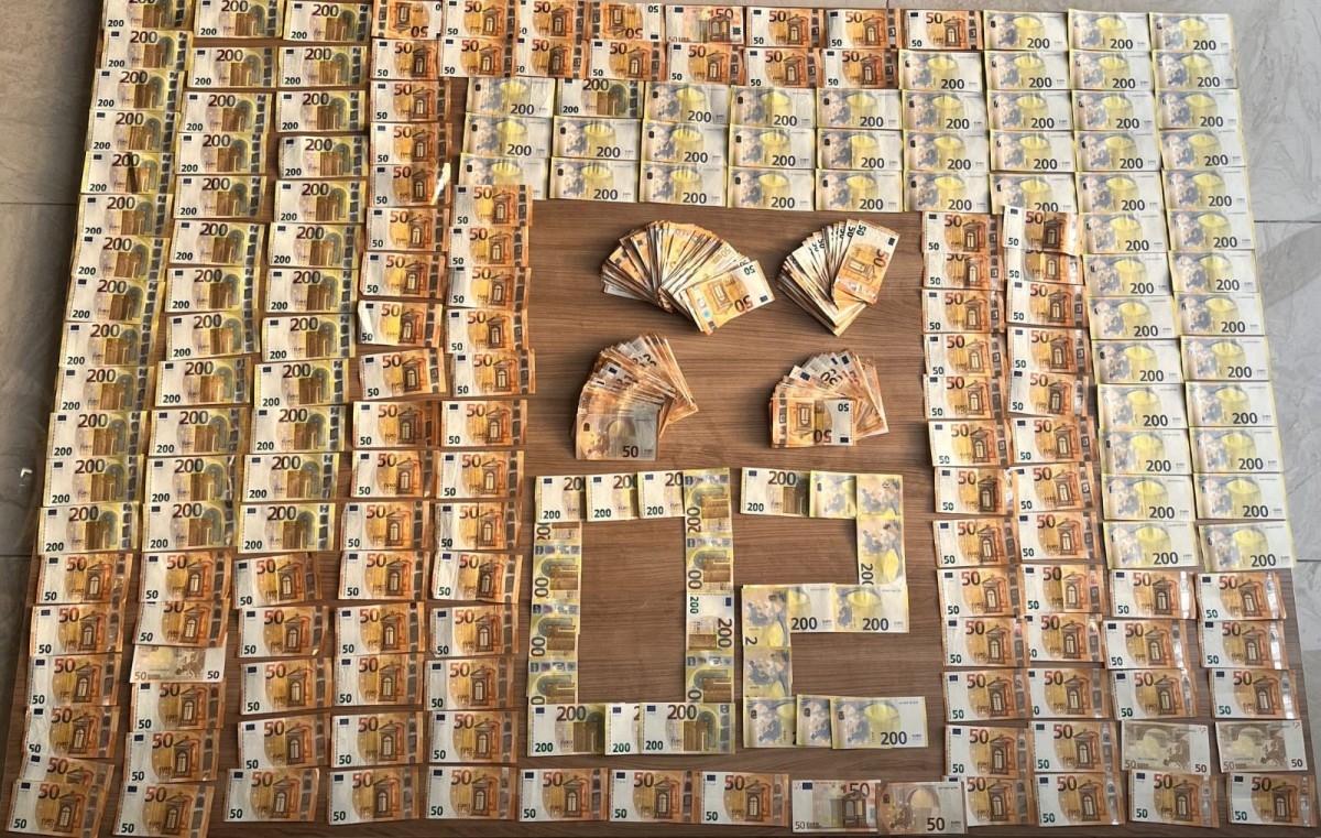 Adıyaman’da üzerinde 40 bin Euro ile yakalanan çocuk, dolandırıcılıktan tutuklandı