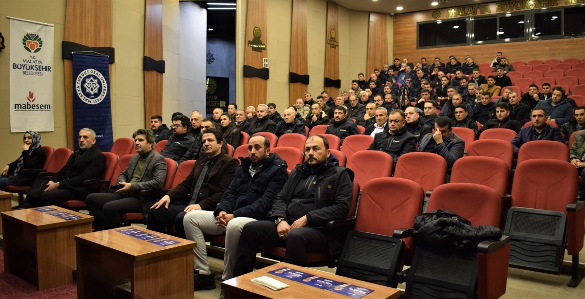 MOTAŞ şoförlerine bilinçli sürüş teknikleri eğitimi verildi