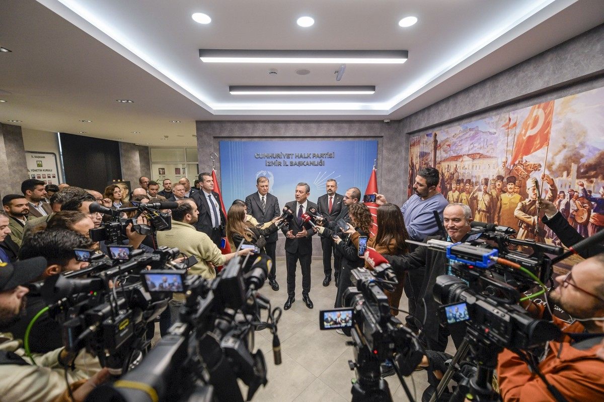 CHP lideri Özgür Özel’den Adalet Bakanı Tunç’a 'Korsan rapor' cevabı