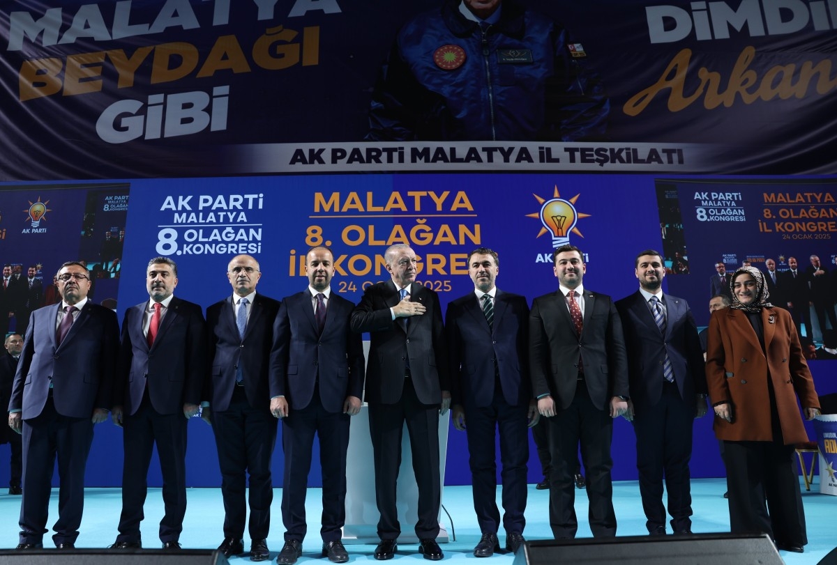 Cumhurbaşkanı Erdoğan’dan muhalefete yangın eleştirisi: 'Esefle karşılıyoruz'