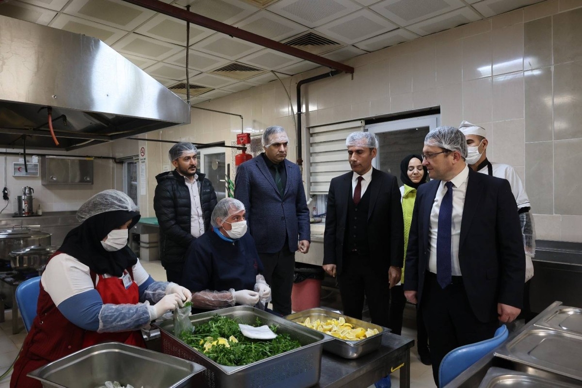KYK Genel Müdür Yardımcısı Ali Özdemir Adıyaman'da incelemelerde bulundu