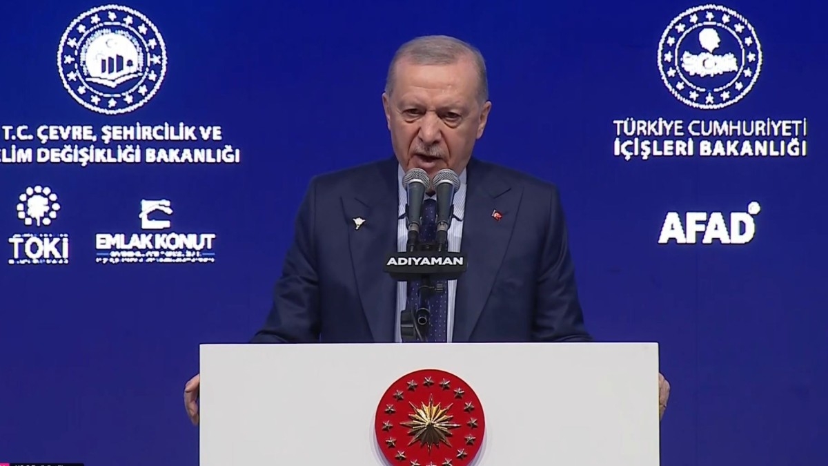 Cumhurbaşkanı Erdoğan: 'Devlet-millet tek yürek oldu, 453 bin konut teslim edilecek'