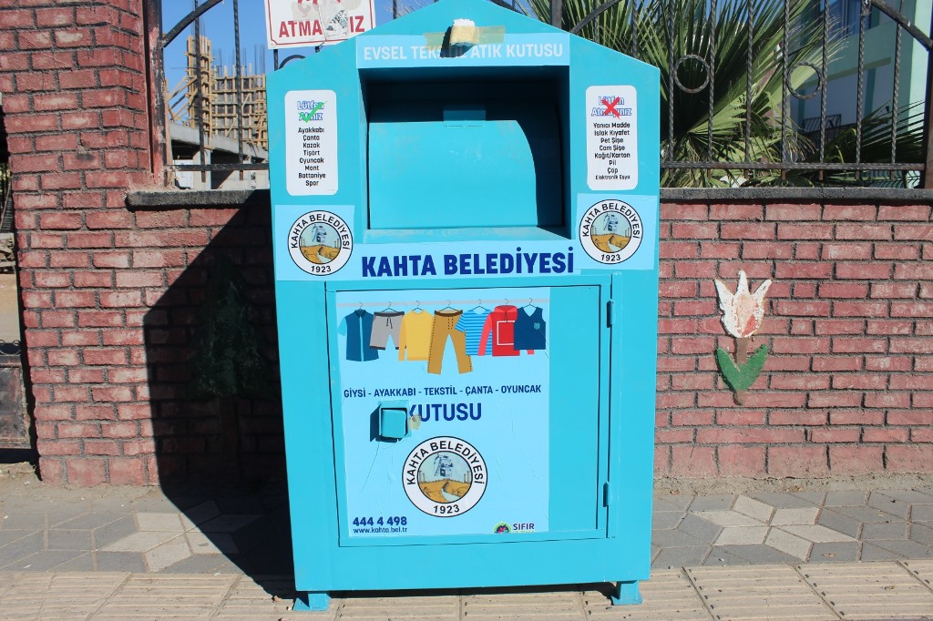 Kahta Belediyesi Kullanılmış Giysileri Ekonomiye Kazandırıyor