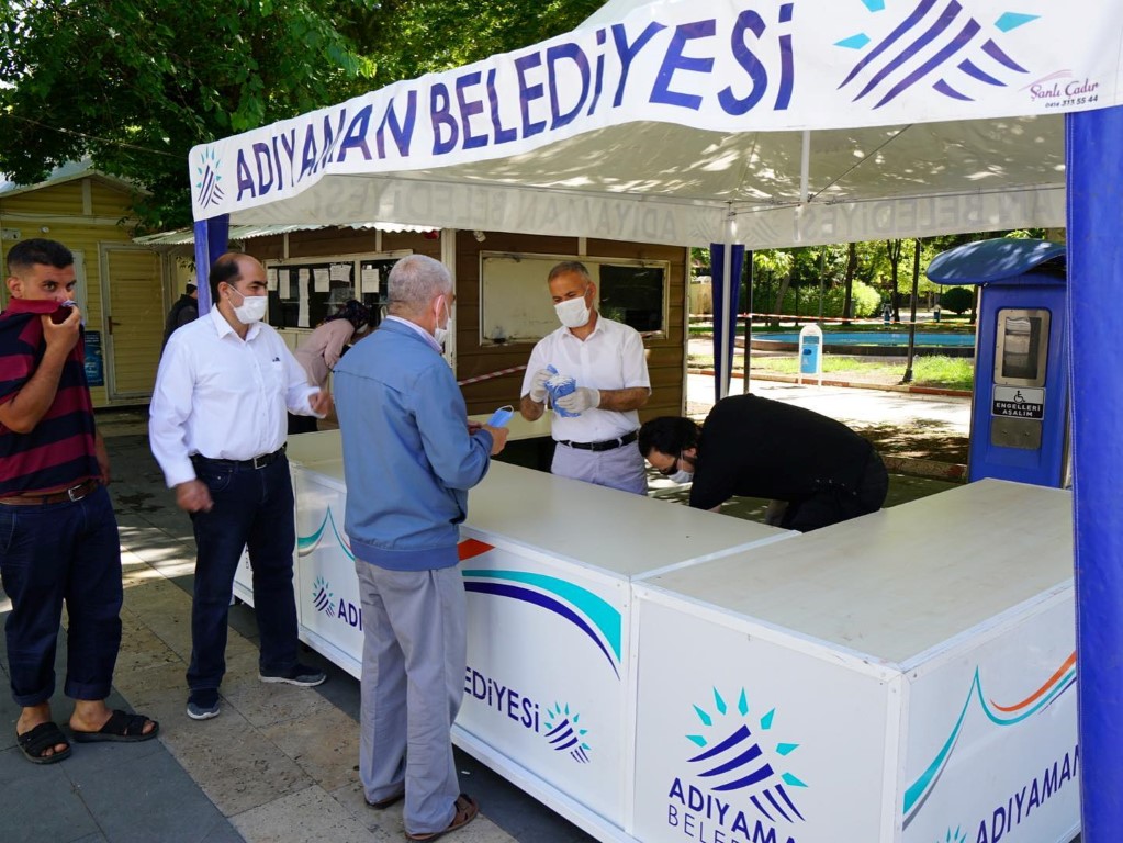 Maskeler Adıyaman Belediyesi’nden!