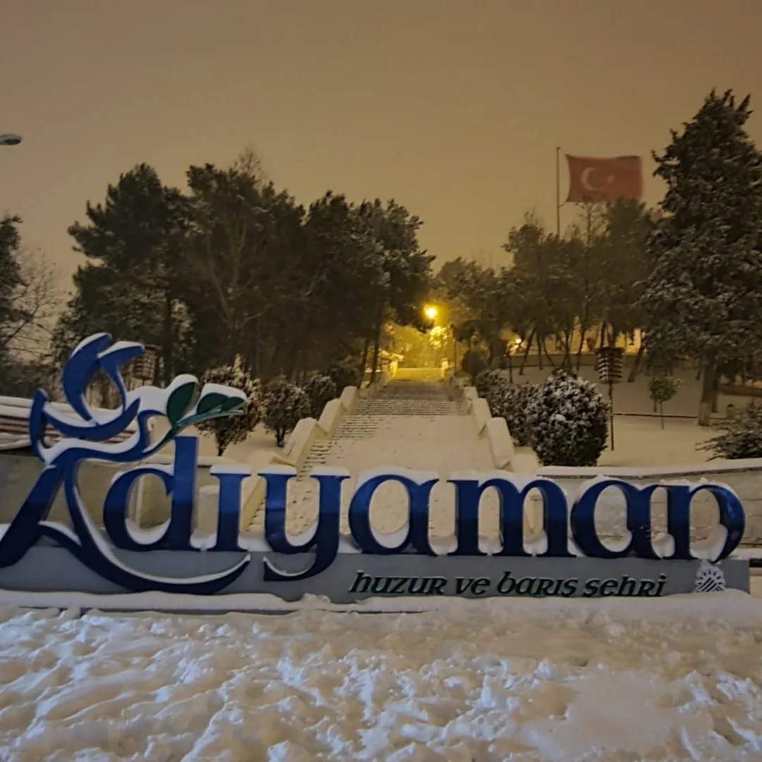 Kar Yağışı Adıyaman'da Hayatı Olumsuz Etkiledi