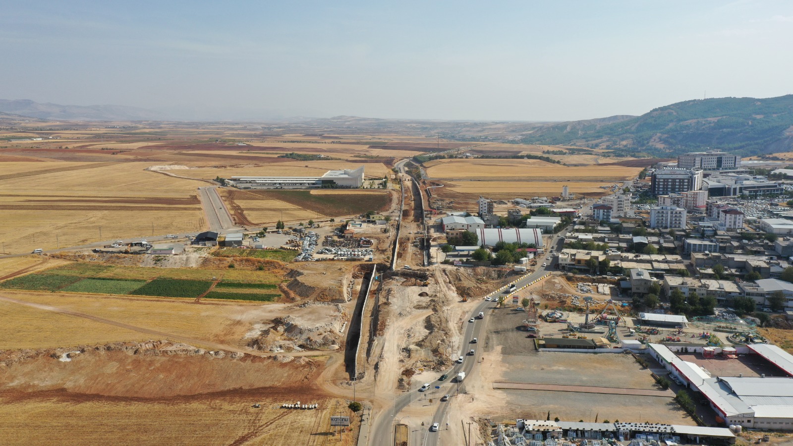 Köprülü Kavşak Çalışması Hızla İlerliyor