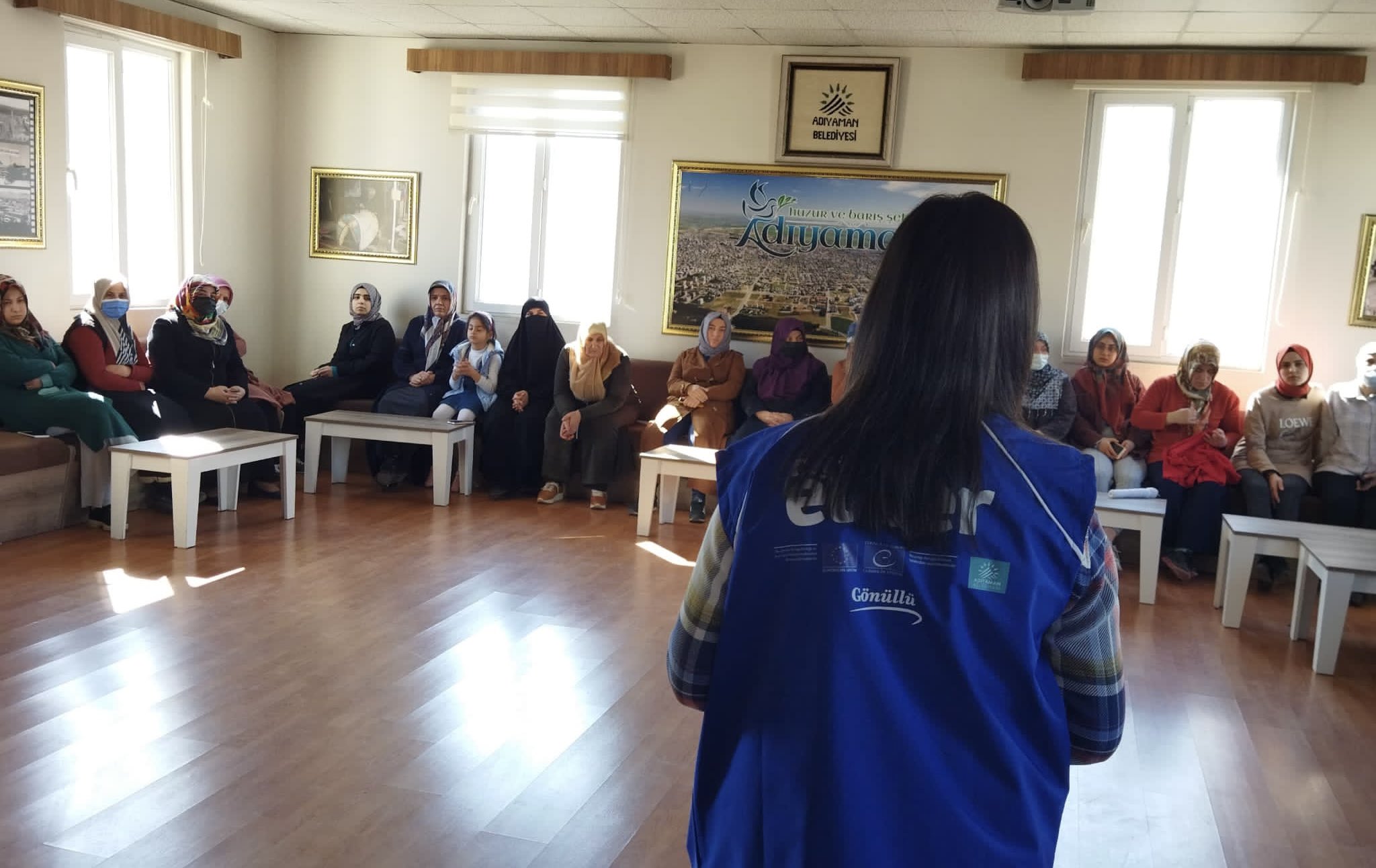 Farkındalık Projesinde Halk Seminerlerine Başladı