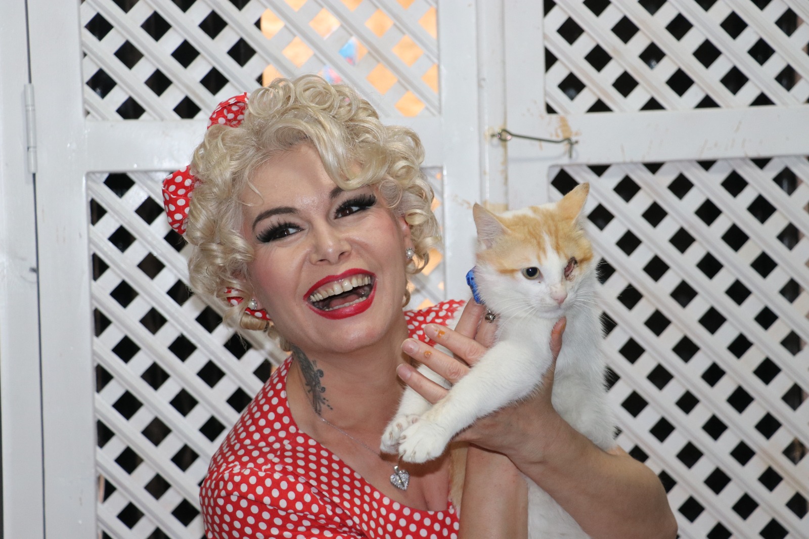 Mardinli Marilyn Monroe'dan 'tarihi' iyilik