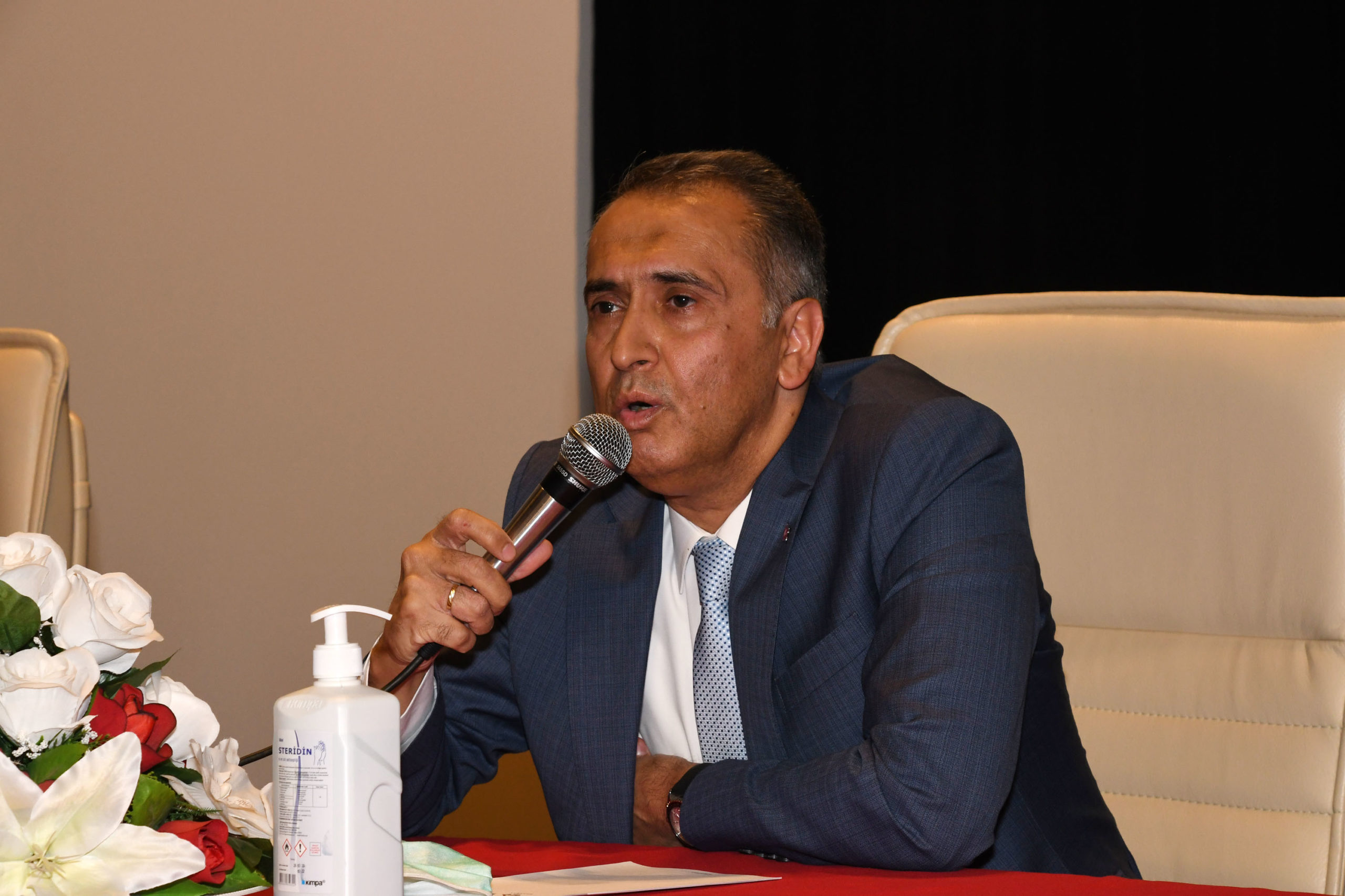 Vali Çuhadar 