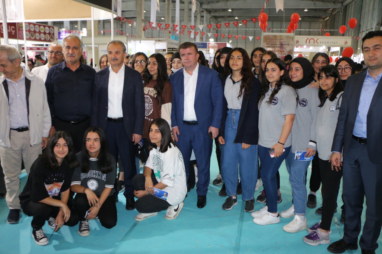 Başkan Kılınç 'Kitap Fuarı'nı Ziyaret Etti