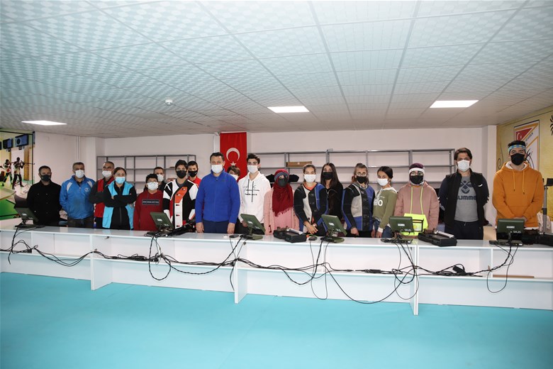 Havalı Silahlar Atıcılık Yarışması Yapıldı