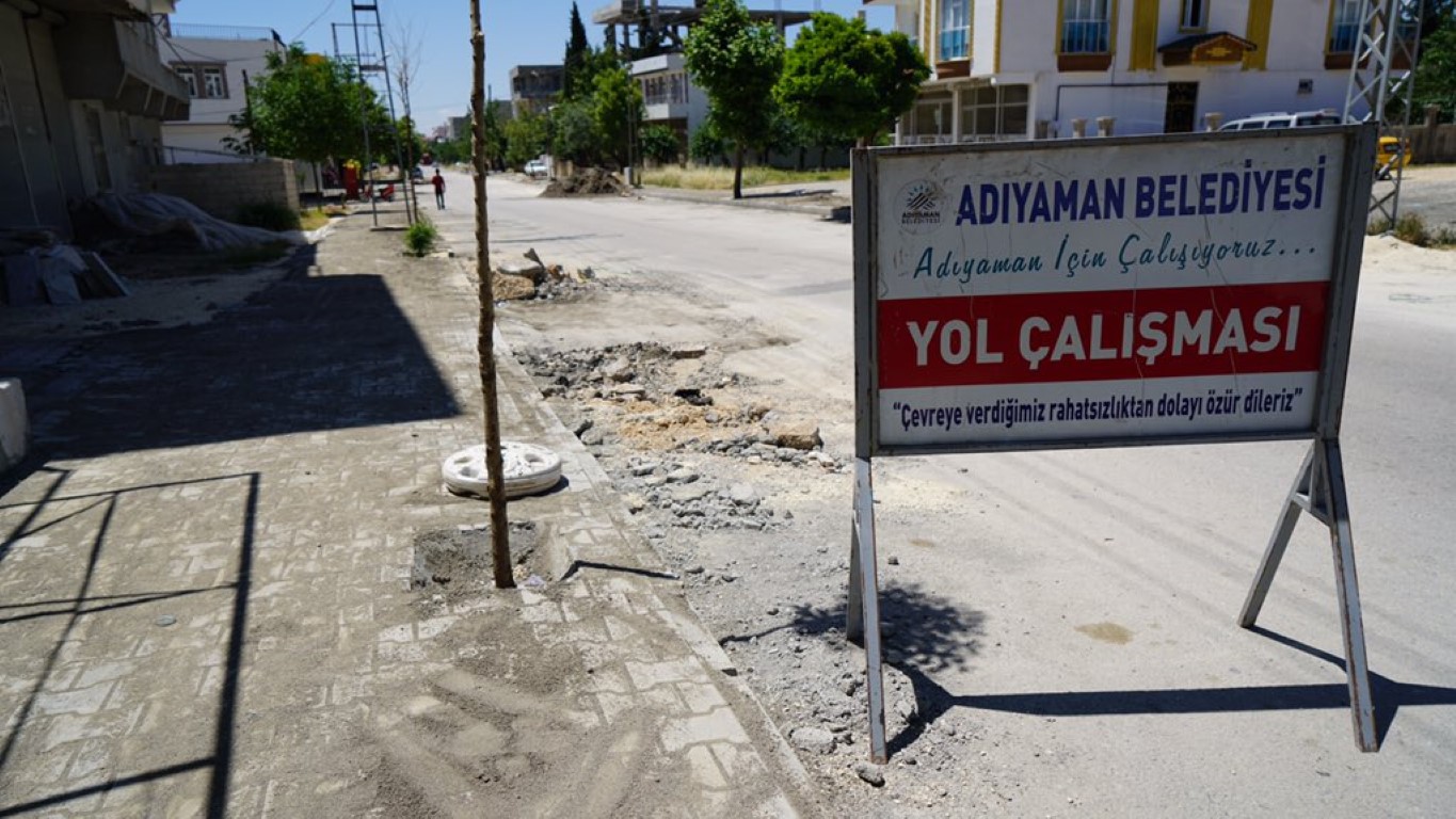 Fatih Mahallesinde Kaldırım Çalışması Yapıldı