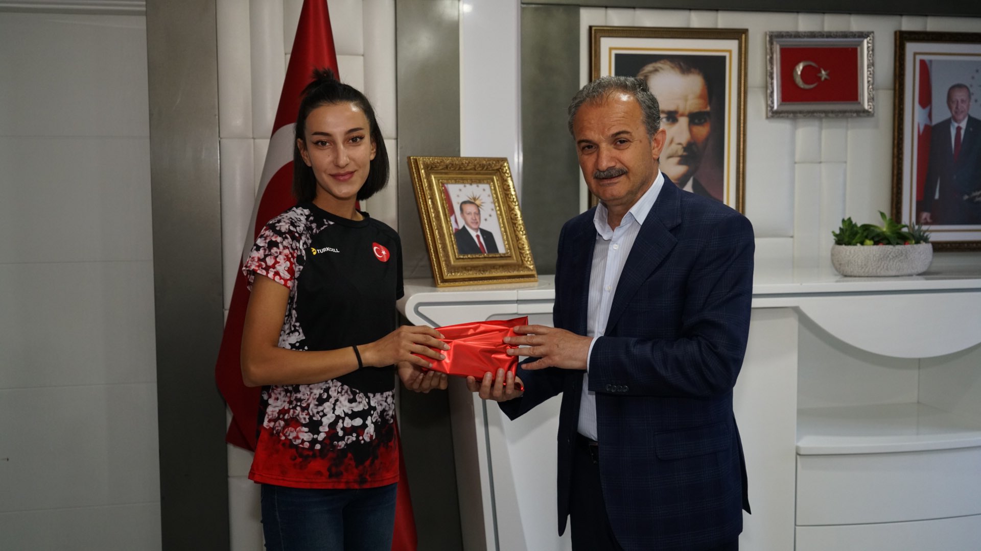 Milli Sporcudan, Başkan Kılınç'a Ziyaret