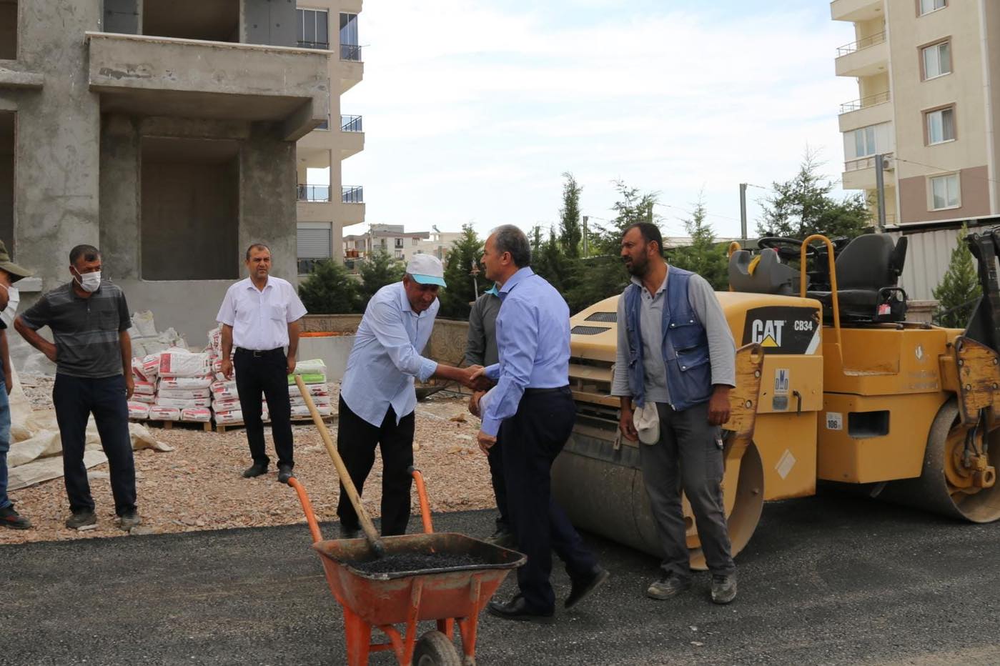Başkan Kılınç Asfalt Çalışmasını İnceledi