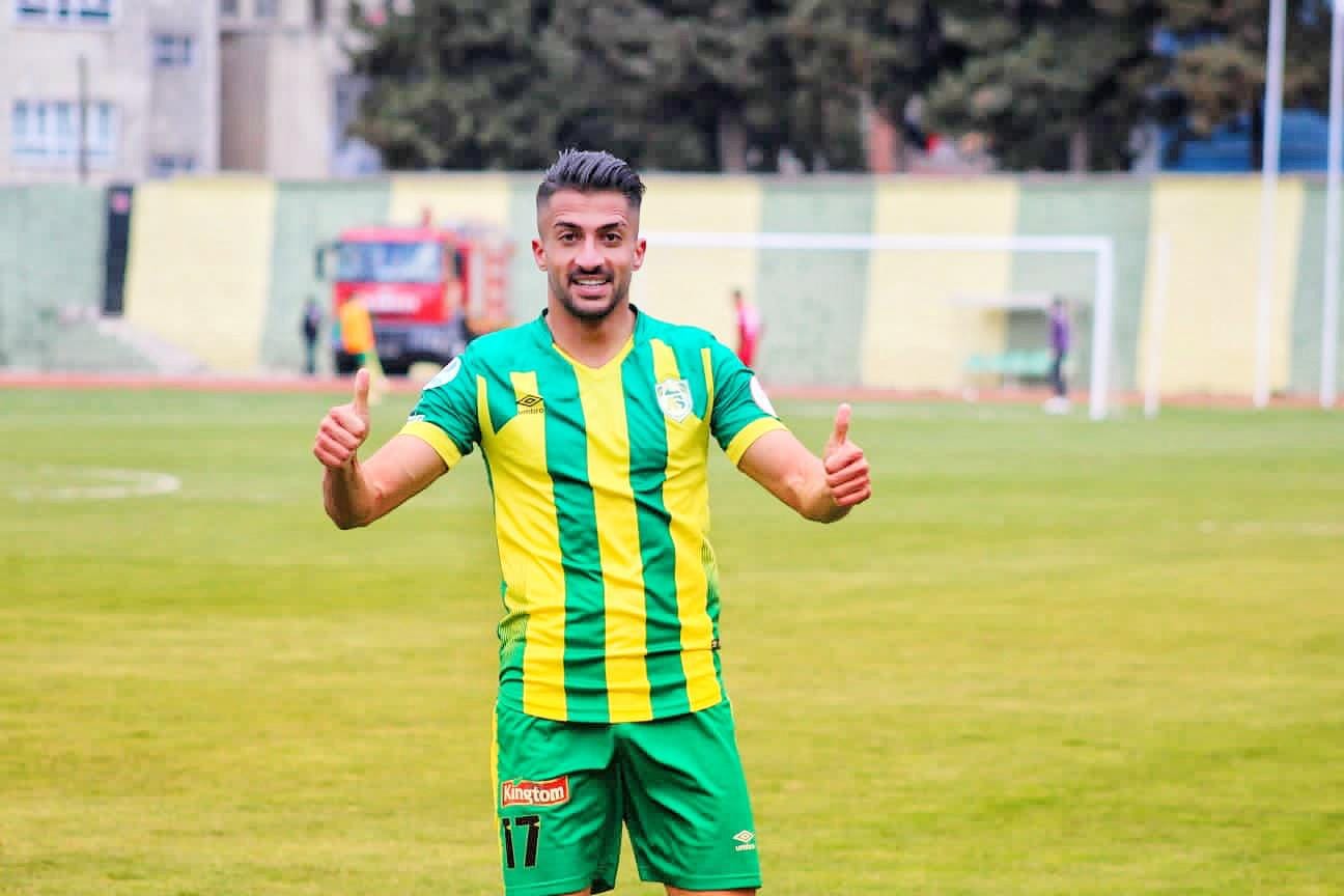 Ahmet ‘Fırtına’ Gibi Esiyor